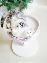 コンパクトなキャットタワー【キャットベッド・爪とぎ・遊び場機能搭載】（セットアップ対応）