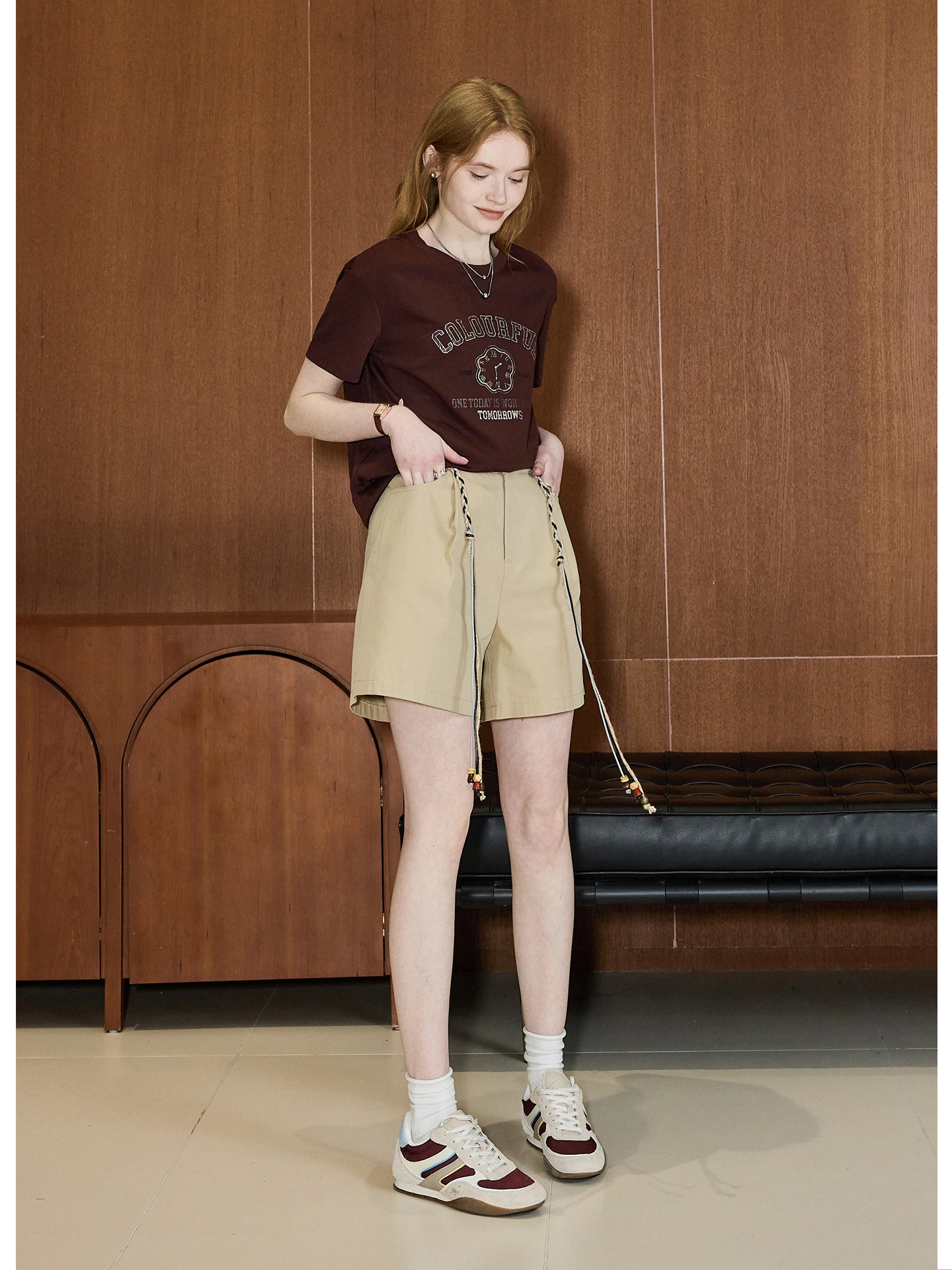 人気のモード系Tシャツとは？アメリカンビンテージのモカレッドTシャツが教えてくれるリア ルな選び方