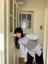 春夏用 グレーのニットキャミソール【調節可能なリボン付き・重ね着スタイル】