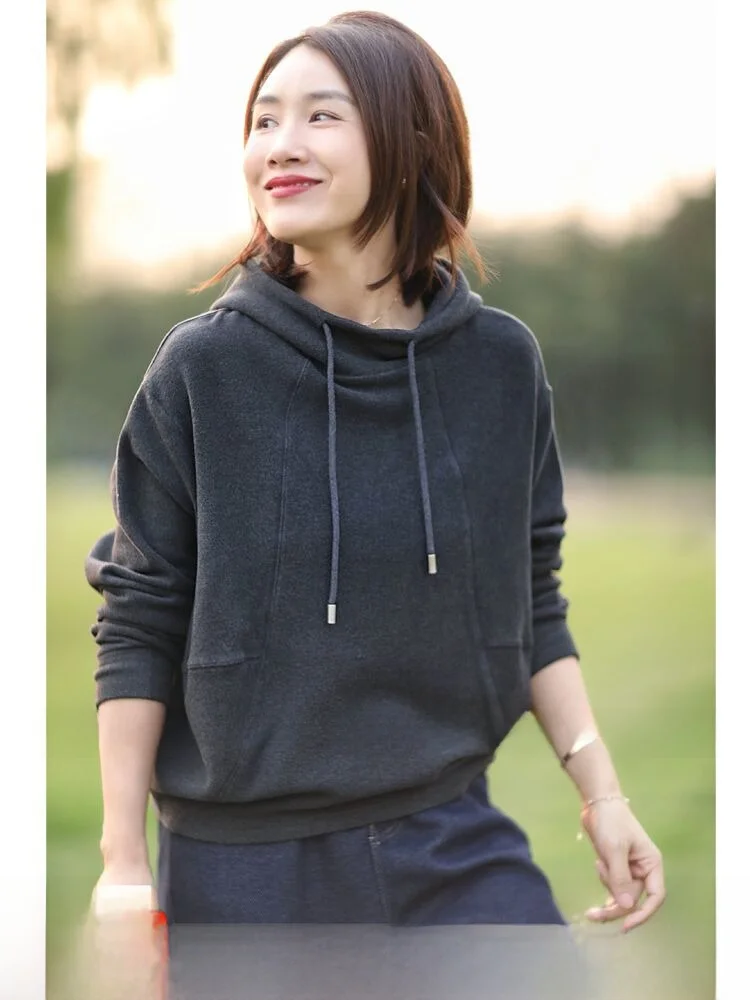 elastic high gauge sweat p/o は本当に必要？その違いと使えるシーンを徹底解説