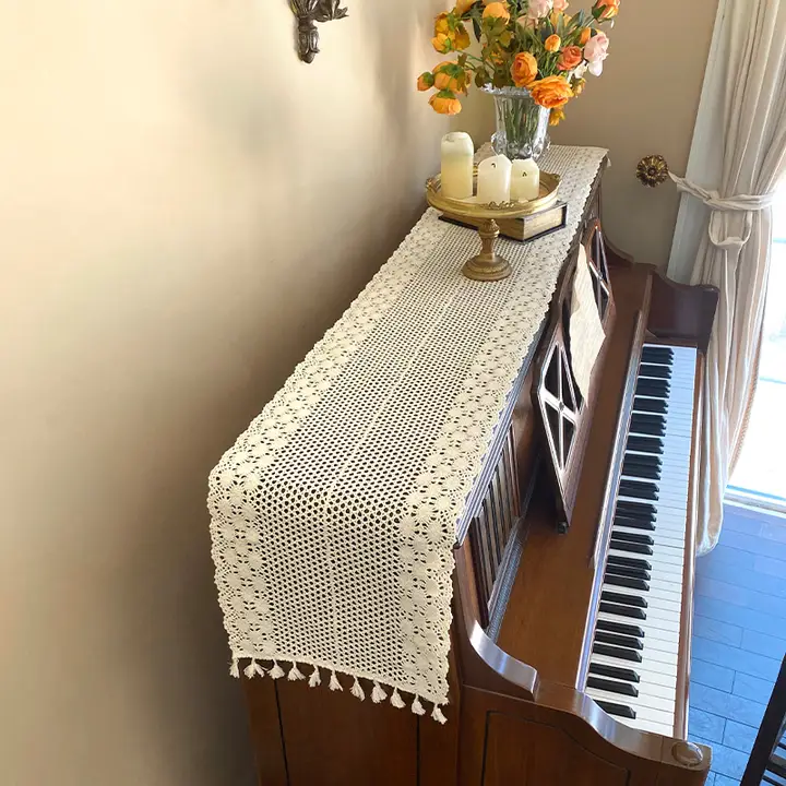テーブルランナー ピアノカバー 電子キーボード フリンジ 透かし クリーム色 防塵カバー 撮影小物 フレンチ風 上品 甘め