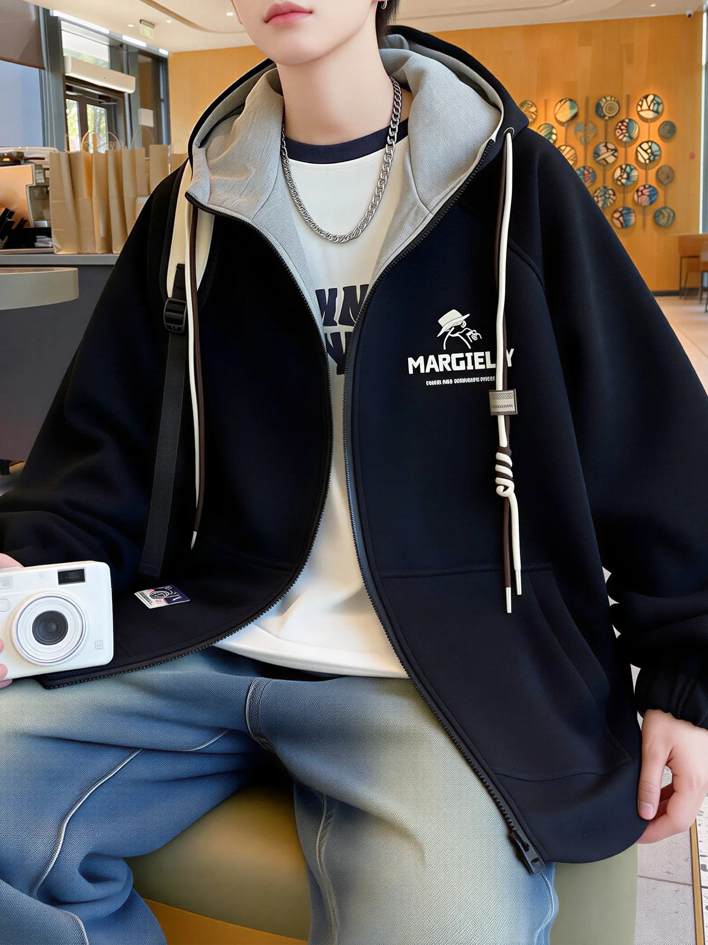 バーベキュー 服装 秋 メンズ おすすめのフード付きジャケットはこれ