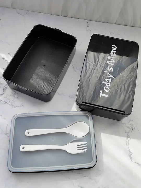 かわいいデザインの一層プラスチックお弁当箱【取り外し可能なカトラリー付き・学生・ビジネス向け】