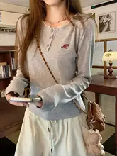 花柄レース付きラウンドネック長袖Tシャツ【グレー・レディース・フィットデザイン・秋用】