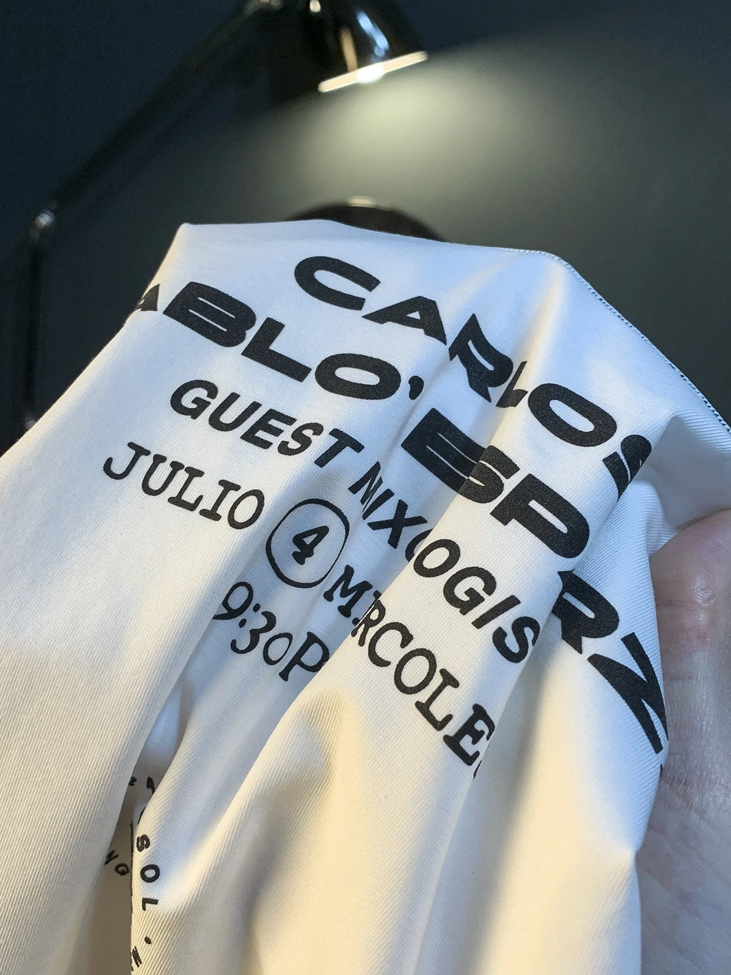Tシャツのシミ取りに悩むなら、この1着で解決できる？