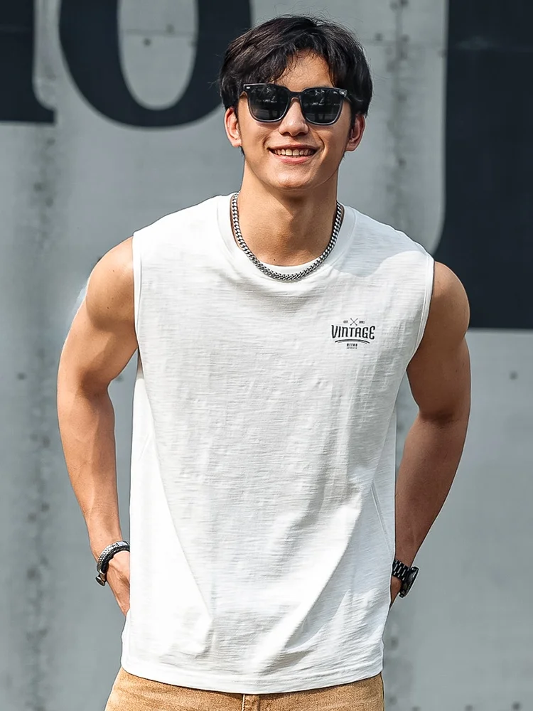 シャツ トレーナー とは？P-56の竹節コットンノースリーブTシャツが解決する日常の着心地課題