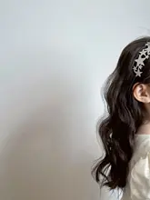 細かい輝きの星柄子供用ヘアバンド【高級感あるデザイン・圧迫感のないタイプ・女の子用】
