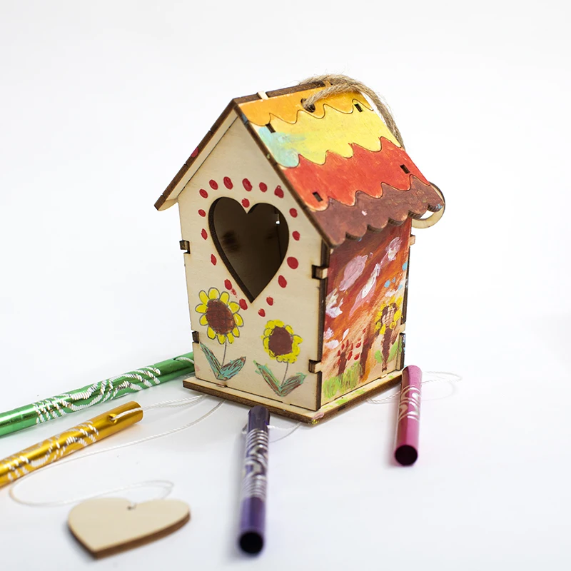 木製小さな家の風鈴飾り：子供向け手作りDIYの材料一式セット