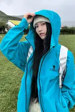 Camel レディース アウトドア 防水ジャケット【防風・暴雨対応・旅行用】