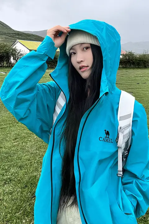 Camel レディース アウトドア 防水ジャケット【防風・暴雨対応・旅行用】
