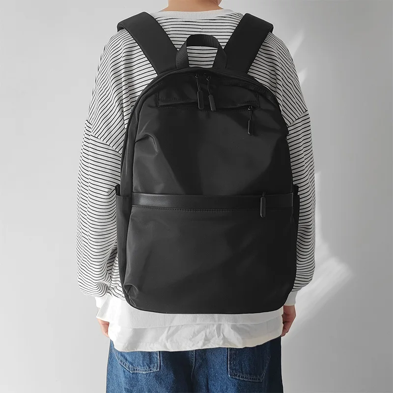 通勤の日常をシンプルに整えるには、どんなビジネスリュックがおすすめ？