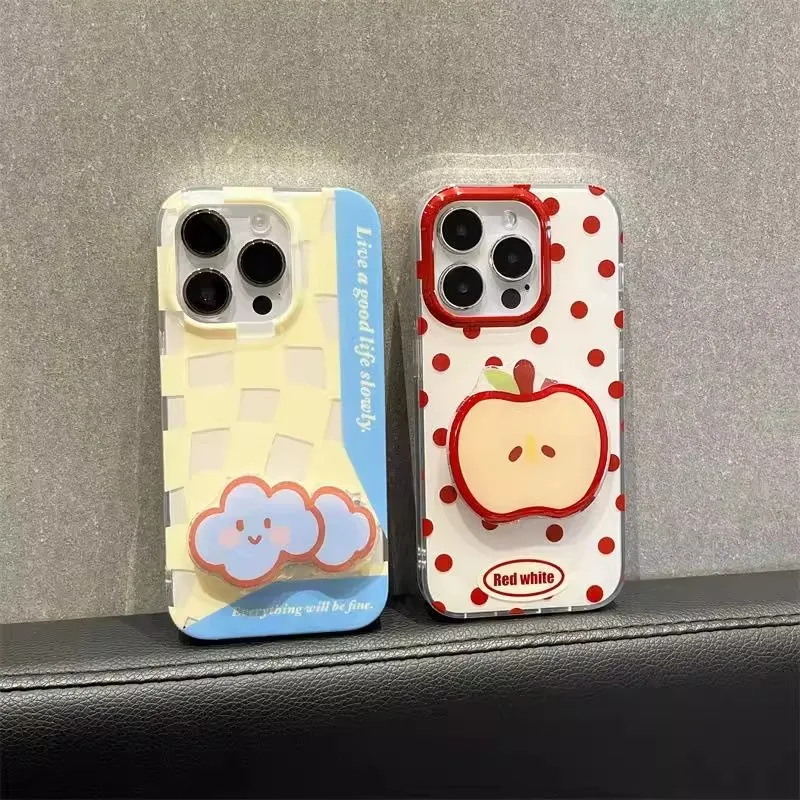スマホケースの流行は「ドットとチェックの切り替え」？2026年を意識した選び方を解説