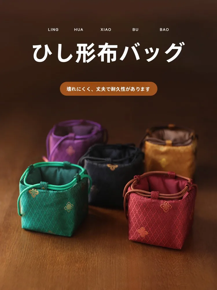 カトラリーポケットの取り入れ方は？4選でキッチン収納を効率化し、料理の準備がしやすい暮らしを実現