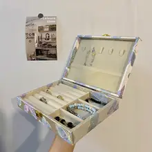 浮彫りデザインのジュエリーボックス【レトロ・シンプル・ポータブル】