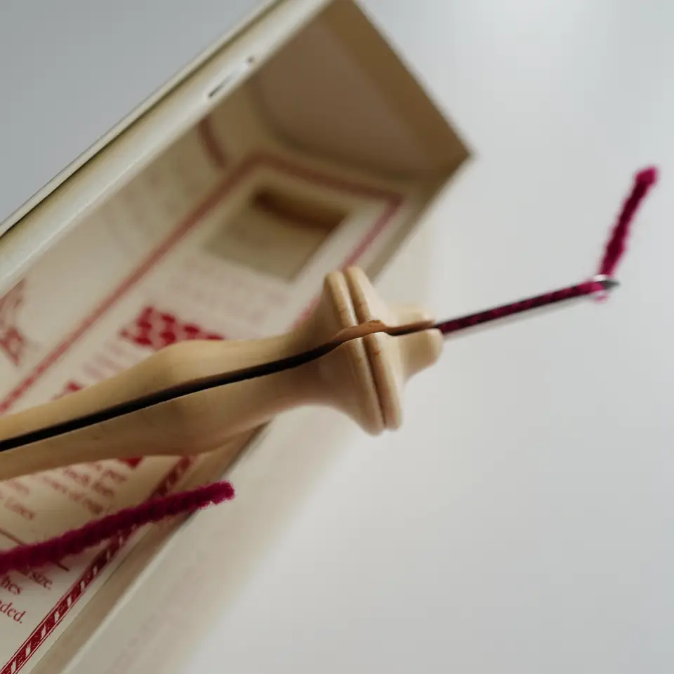 オックスフォード製 穴あけ不要刺繍針【収納ケースと取扱説明書付き】
