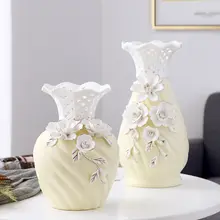 北欧デザインの陶器製フラワーベース【金縁・クリームイエロー】