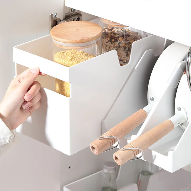 キッチン用鍋蓋ラック：キャンプキッチン用品収納の効率性と実用性を検証
