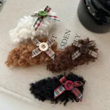 秋冬用 羊毛ボタン付きリボンデザインヘアクリップ【ふんわりファー・前髪用・飛び出し髪用】