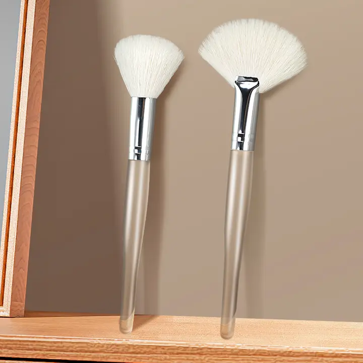 羊毛製 泡立てブラシ【洗面用・極上の柔らかさ・美容院用】