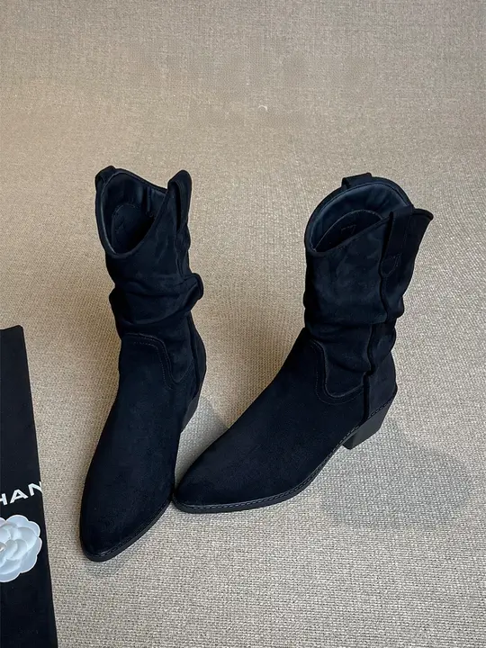 レトロデザインの尖ったつま先のショートブーツ【折り畳みスタイル・粗いヒール・女性用・秋冬用】