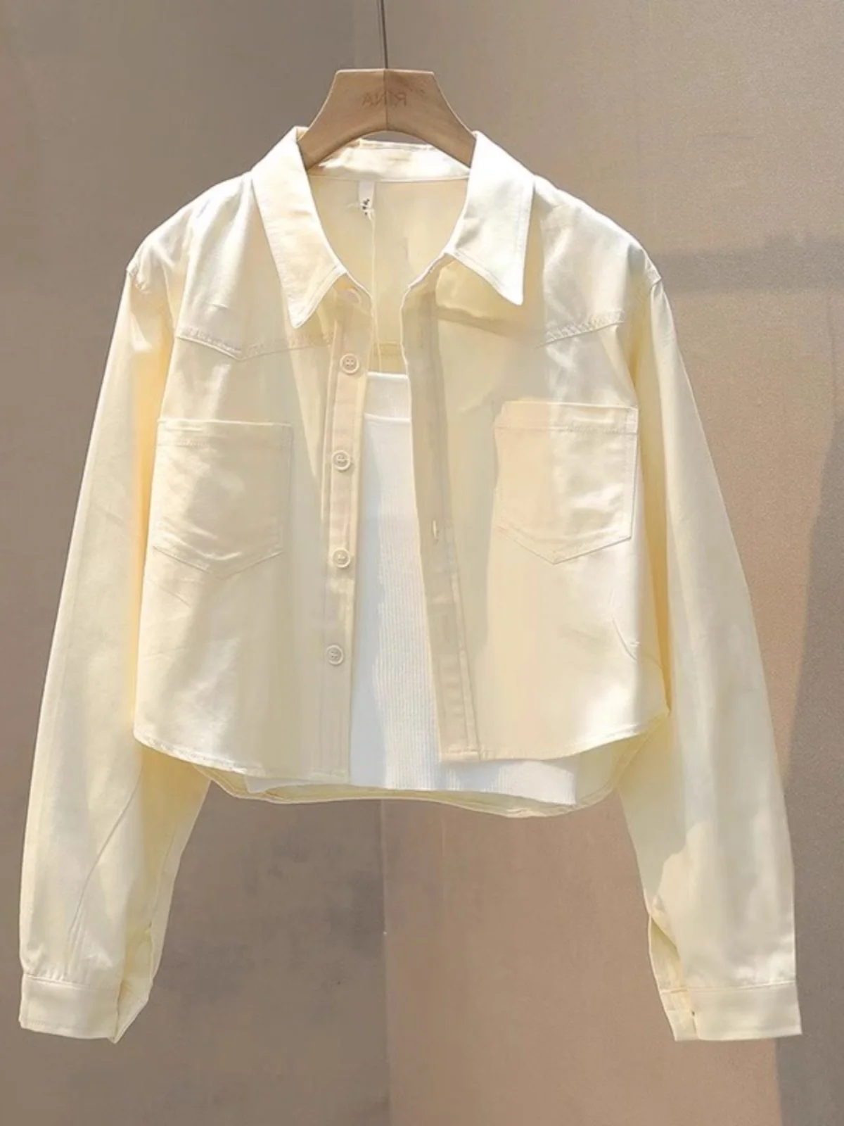大人可愛い服 40代コーデ 完全ガイド｜シルエット・色・素材の選び方