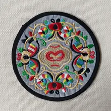 中華風デザインの刺繍コースター【円形・布製・おしゃれなテーブルマット】