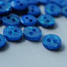 光沢のある粉ブルーのポリエステルボタン【直径10mm】
