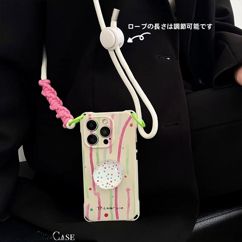 カラフルなドットデザインスマホケース：iPhone 16 Proなどへの適用とファッション性の実証