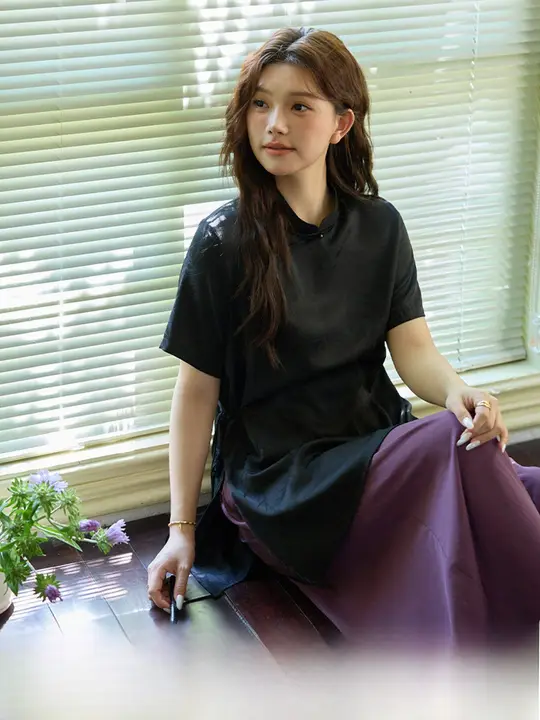 新中式デザインの大きいサイズ レディーストップスとパンツ【エレガントな印象・中長丈】（セットアップ対応）