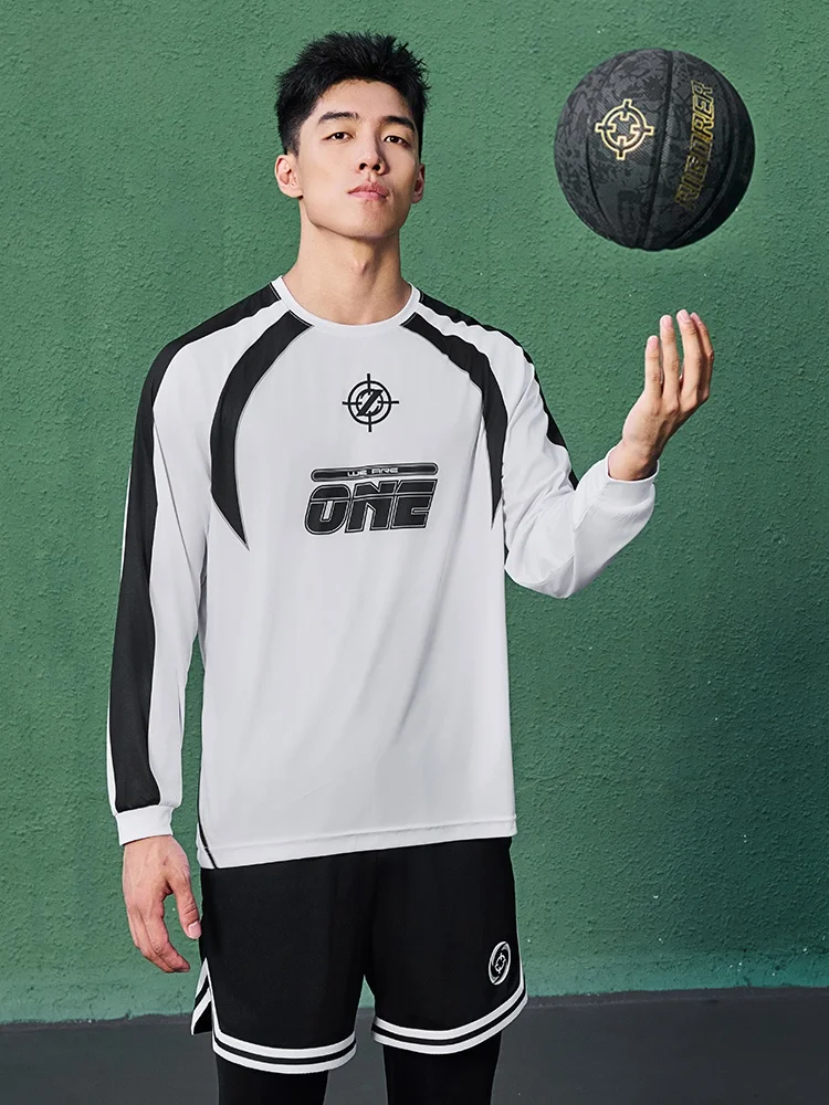 スポーツトレーナーとは何か：RIGORER 春秋用長袖Tシャツの実用性と使用シーン