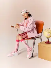 女児用 スニーカー【軽量・防滑・カジュアルデザイン】