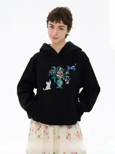 猫と花瓶の刺繍入りフード付きプルオーバー【厚手・ゆったり・快適】