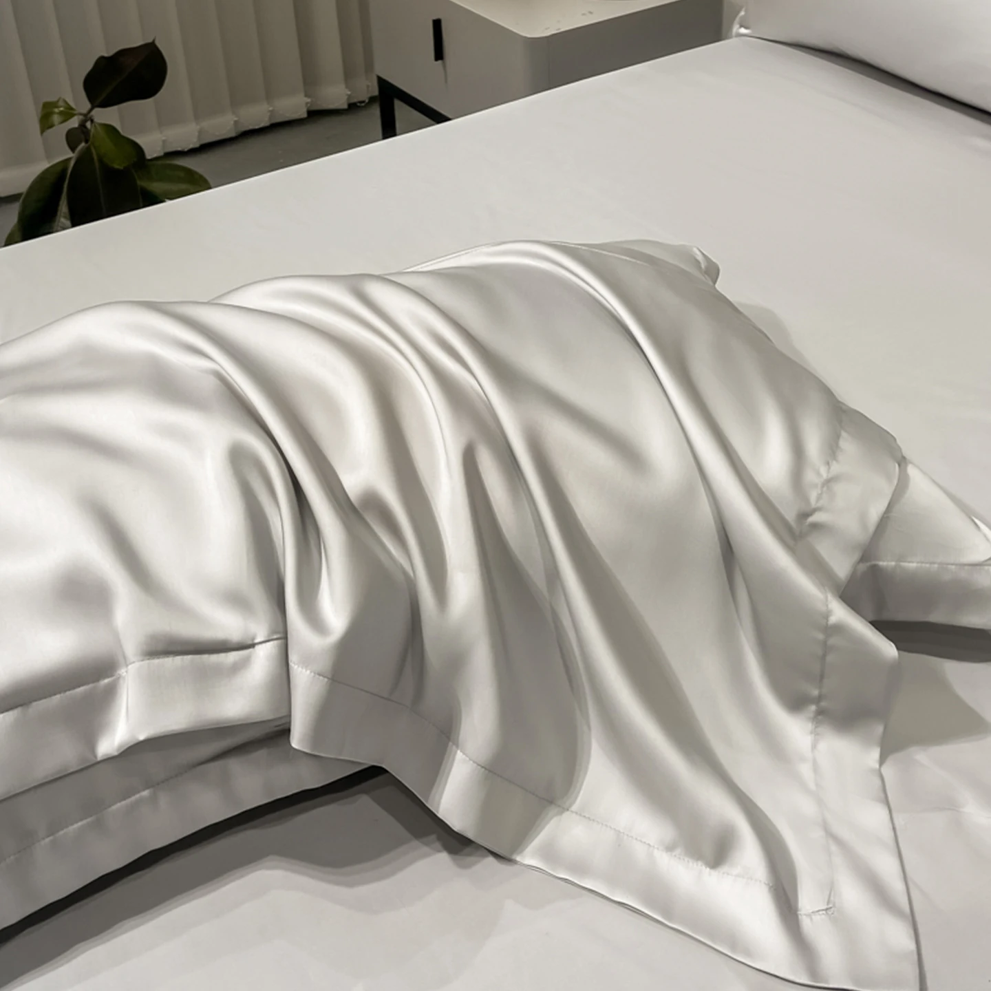 肌に優しい両面天絲枕カバー：涼感素材で夏の睡眠質を向上