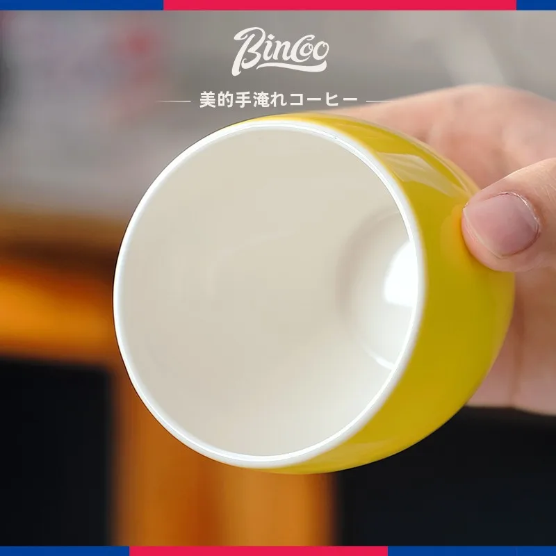 陶器製コーヒーカップ おしゃれ：マカロンカラーとスラント口の200mlセラミックカップの実用性と環境配慮