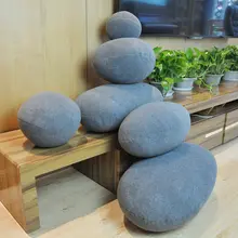 石の抱き枕 ラウンジ用 家具装飾