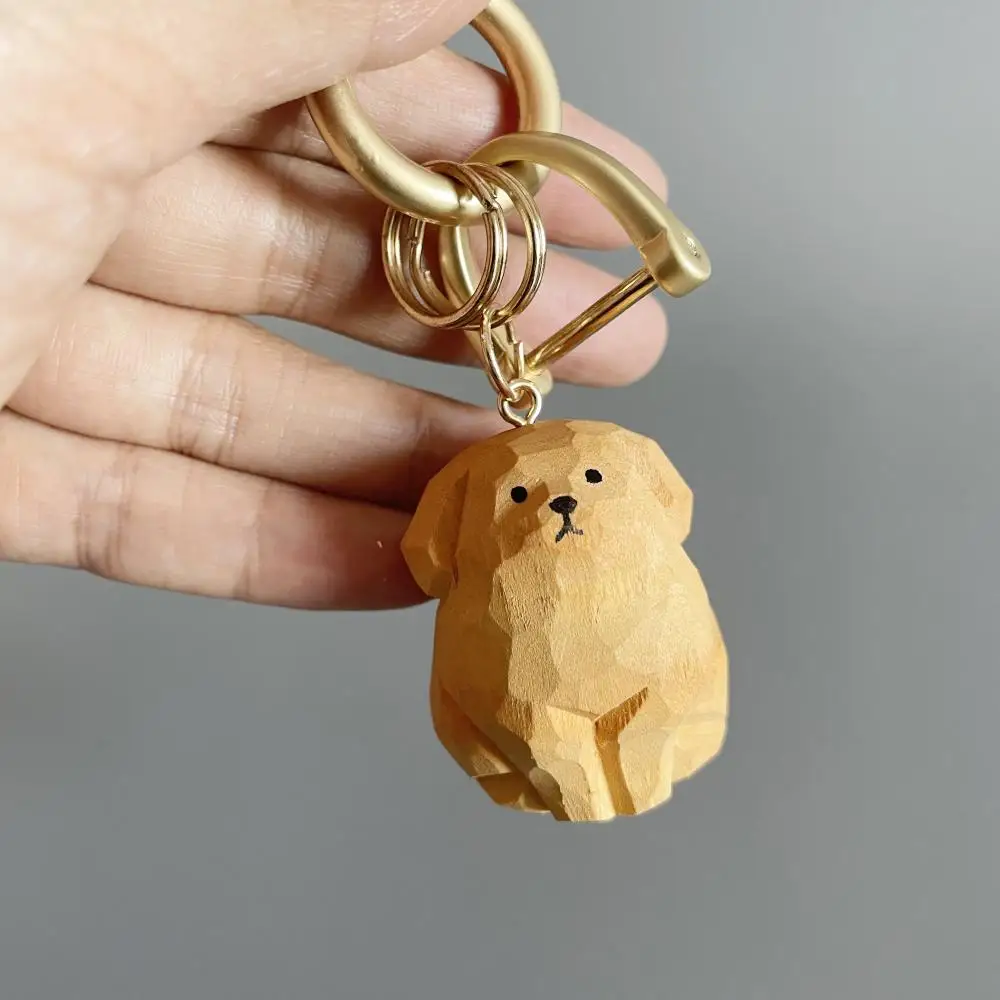 木製彫刻のゴールデンレトリバーキーホルダー：カーグッズおすすめの高品質贈り物