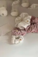 秋冬用ベルベットのヘアバンド【丁寧な手縫い・褶皺デザイン・エレガントな女性向け】