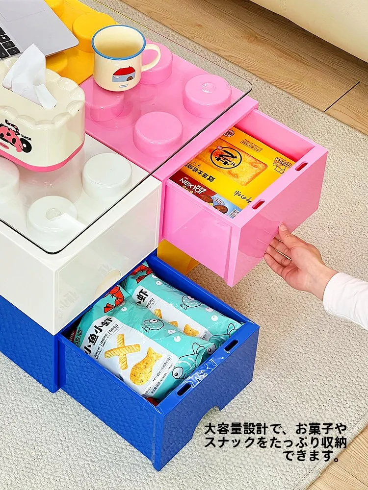 多機能飾り窓収納キャビネット：物が多すぎる部屋でも効率的に収納できる仕組み