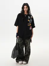 刺繍バッジ付きオーバーサイズTシャツ【ユニセックス・カジュアル・夏用】