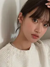 星型デザインのイヤーカフ【無耳穴・ジルコニア装飾・女性用】