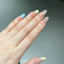 優しいフラワーデザインの春夏ネイルシール【フレンチスタイル・手作り・清楚な雰囲気】