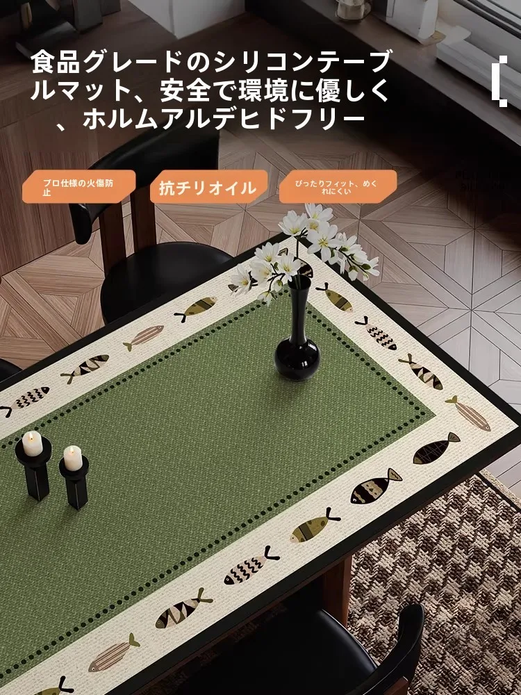 おしゃれなシリコン製ダイニングラグ：防水・防油・熱に強いフランス風デザイン
