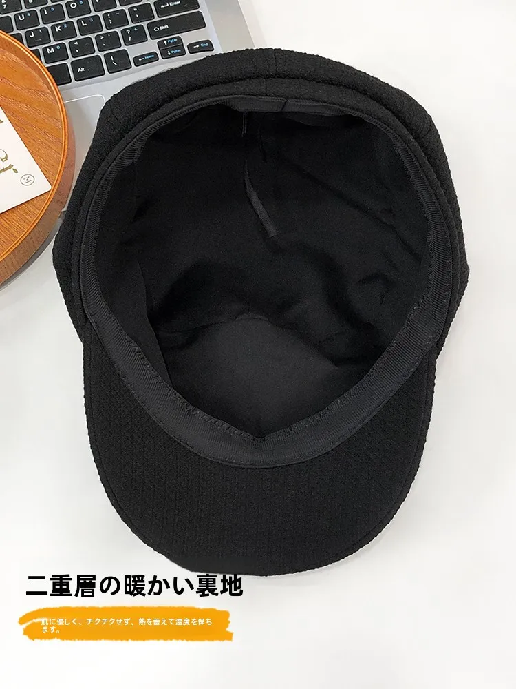 スーツにニット帽を合わせるなら、今こそ選ぶべき「エレガントなベレー帽」は？