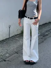 人気のフレアデニムパンツ【レディース・ブラック・春秋用・ワイドレッグ・フィット】