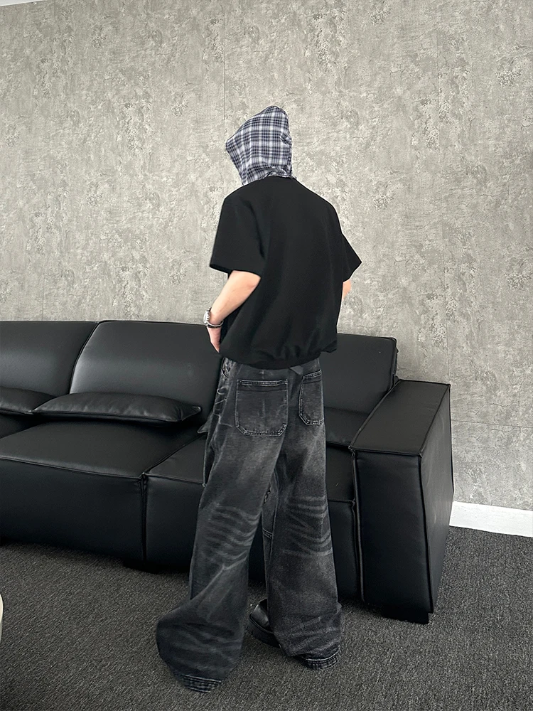 ダメージすぎるジーンズはファッションとしておすすめなのか？デザイン性に優れた弯刀ダメージデニムパンツが答えを示す