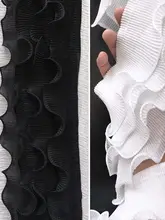 フリルデザインの立体花柄ドレス【波浪・褶皱・4層】