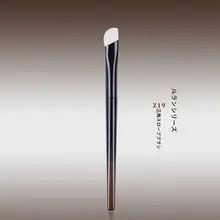 メイクブラシ 斜めカット 三角 羊毛 ノーズシャドウ ハイライト シェーディング 部分使い 立体感 Z19