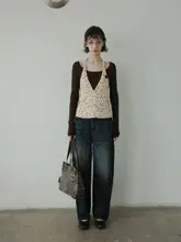 深いブルーのワイドレッグデニムパンツ【レトロデザイン・水洗い加工・秋冬用】