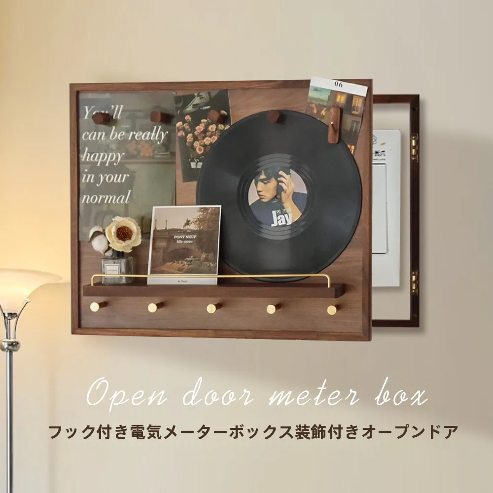 壁にグッズを飾るとき、穴あけないで失敗しない方法は？