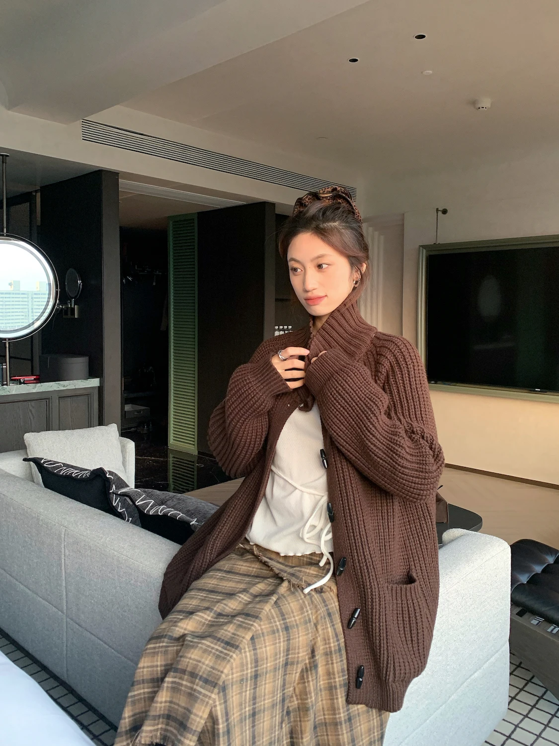 モヘアカーディガン ニードルスは本当におすすめ？通勤からデートまで使える本当の着こなしの秘密とは？